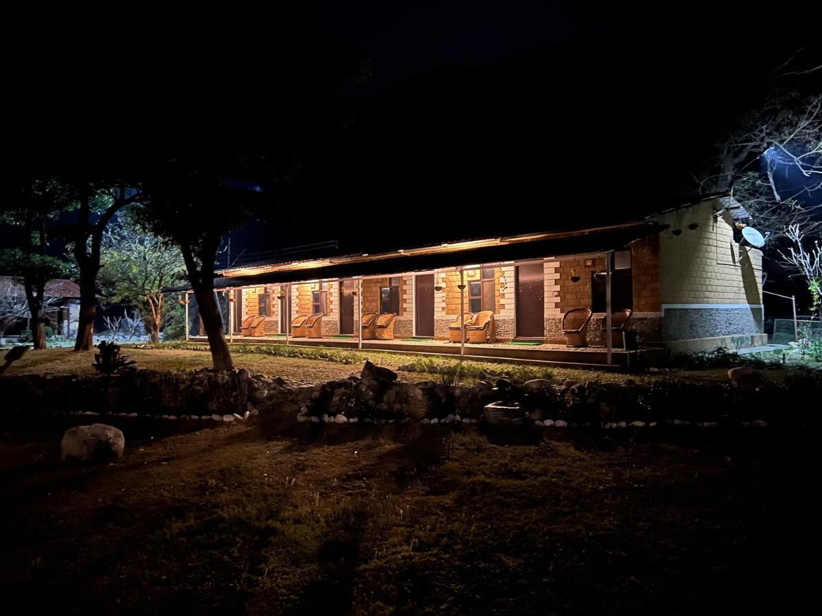 Aura Wildlife Camp And Resorts Marchula Eksteriør billede